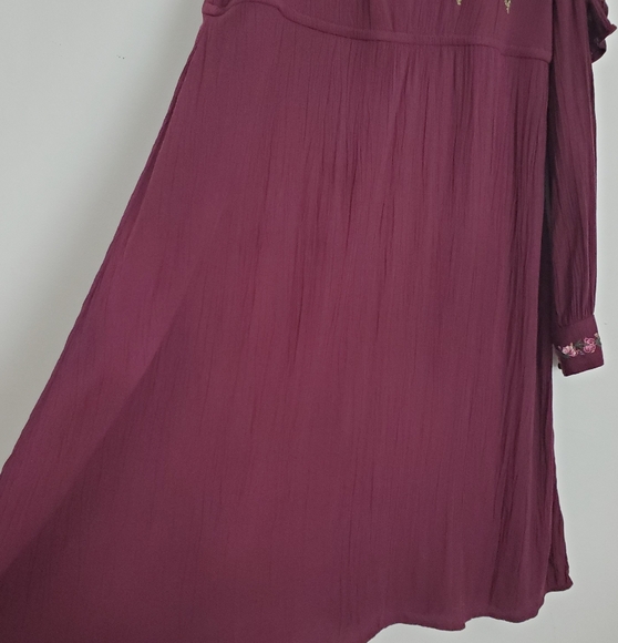 American Eagle Embroidered Cold Shoulder Dress Size XS - Picture 4 of 8